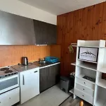 2 Pièces Vue Montagne, Proche Pistes Et - Fr-1-814-64 Appartement *